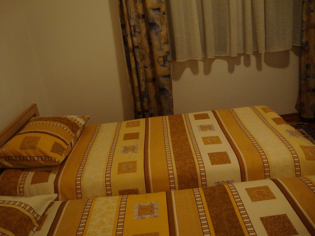 Centre Point Apartment Podgorica Chambre photo